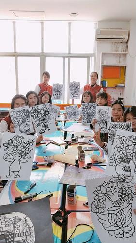神墨濟(jì)寧學(xué)校繪畫(huà)技術(shù)培訓(xùn)圓滿(mǎn)落幕，七大課程技能培訓(xùn)再譜華章